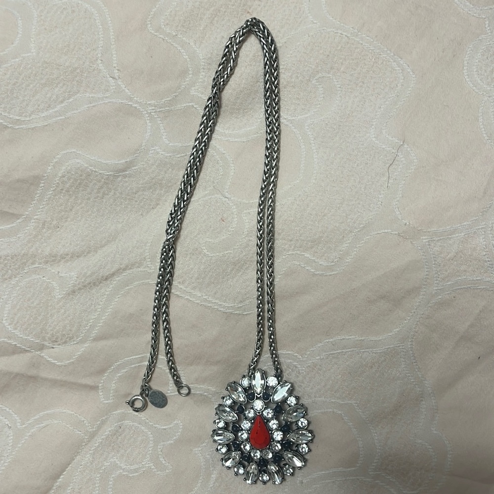 CLUB MONACO pendent necklace
